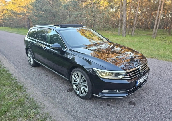 Volkswagen Passat cena 67900 przebieg: 217000, rok produkcji 2015 z Śrem małe 742